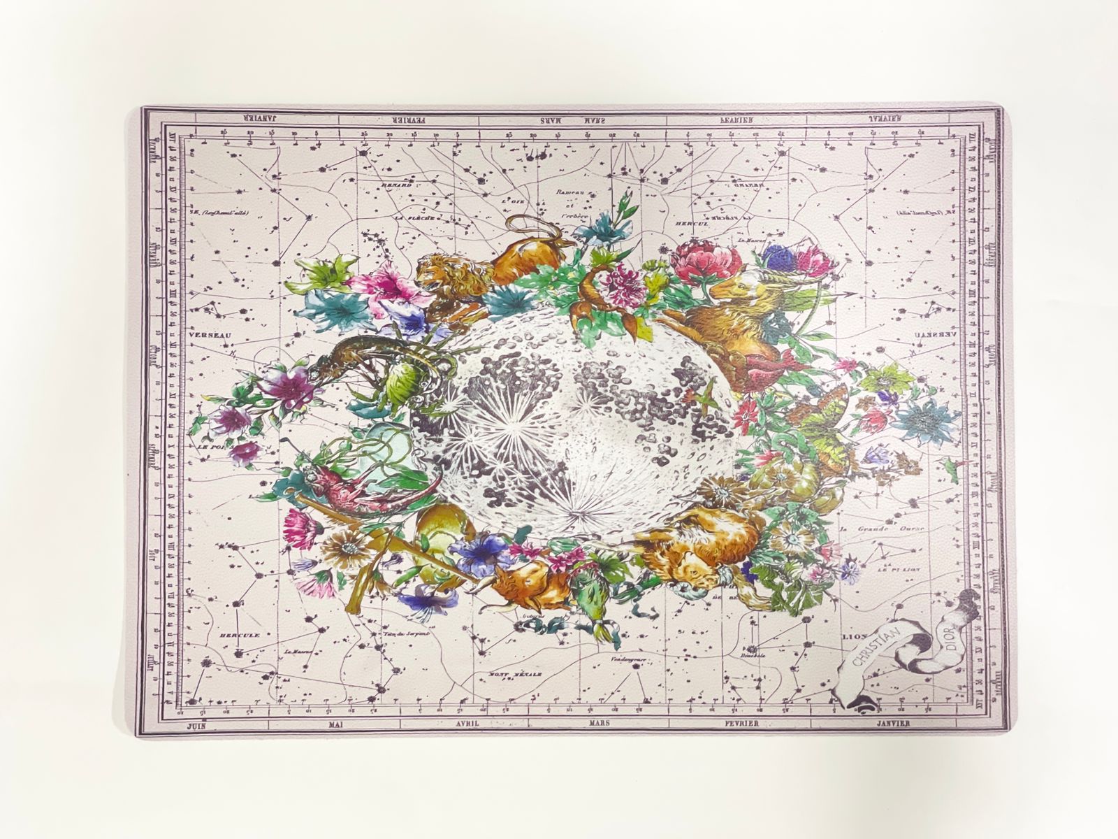 Dior placemat sell per piece